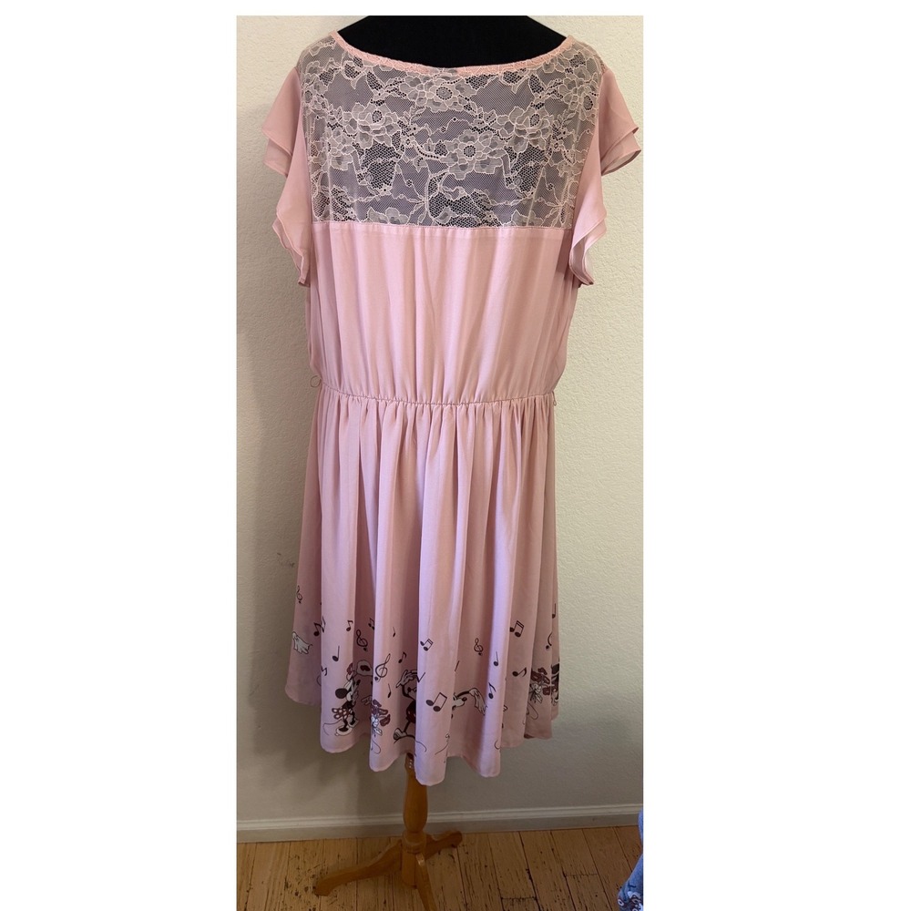 Torrid Disney Mickey Minnie Mouse Lace Yoke Flutter Sleeve Midi Dress Plus 2 2X - Picture 9 of 9